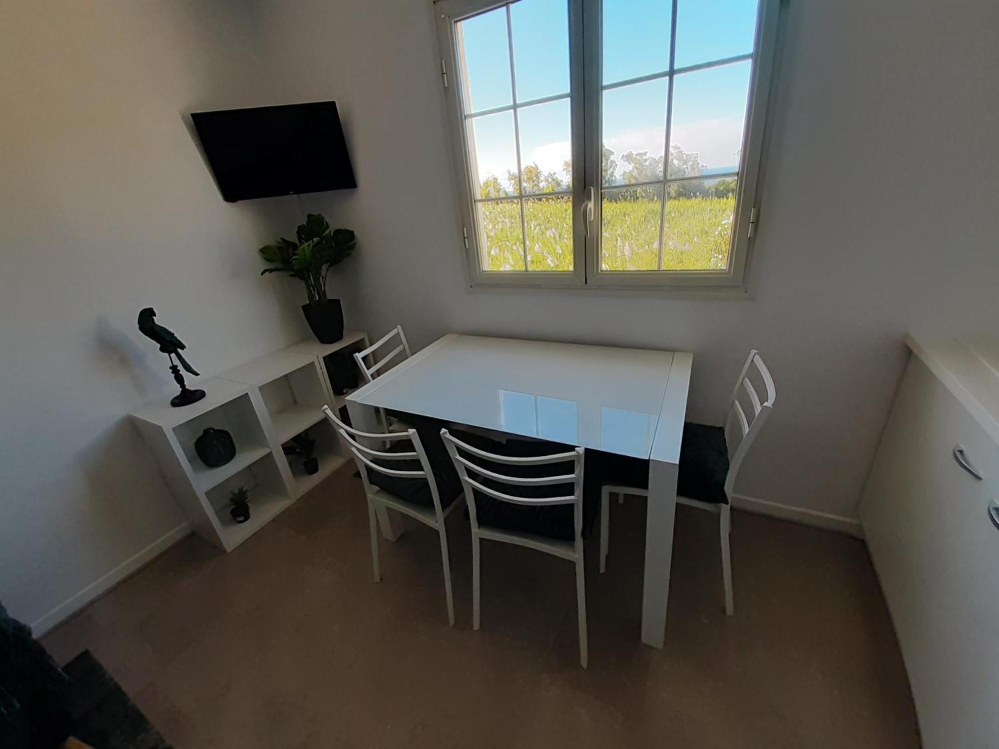 Joli Appartement, Piscine, Jacuzzi Sainte-Suzanne Exterior foto